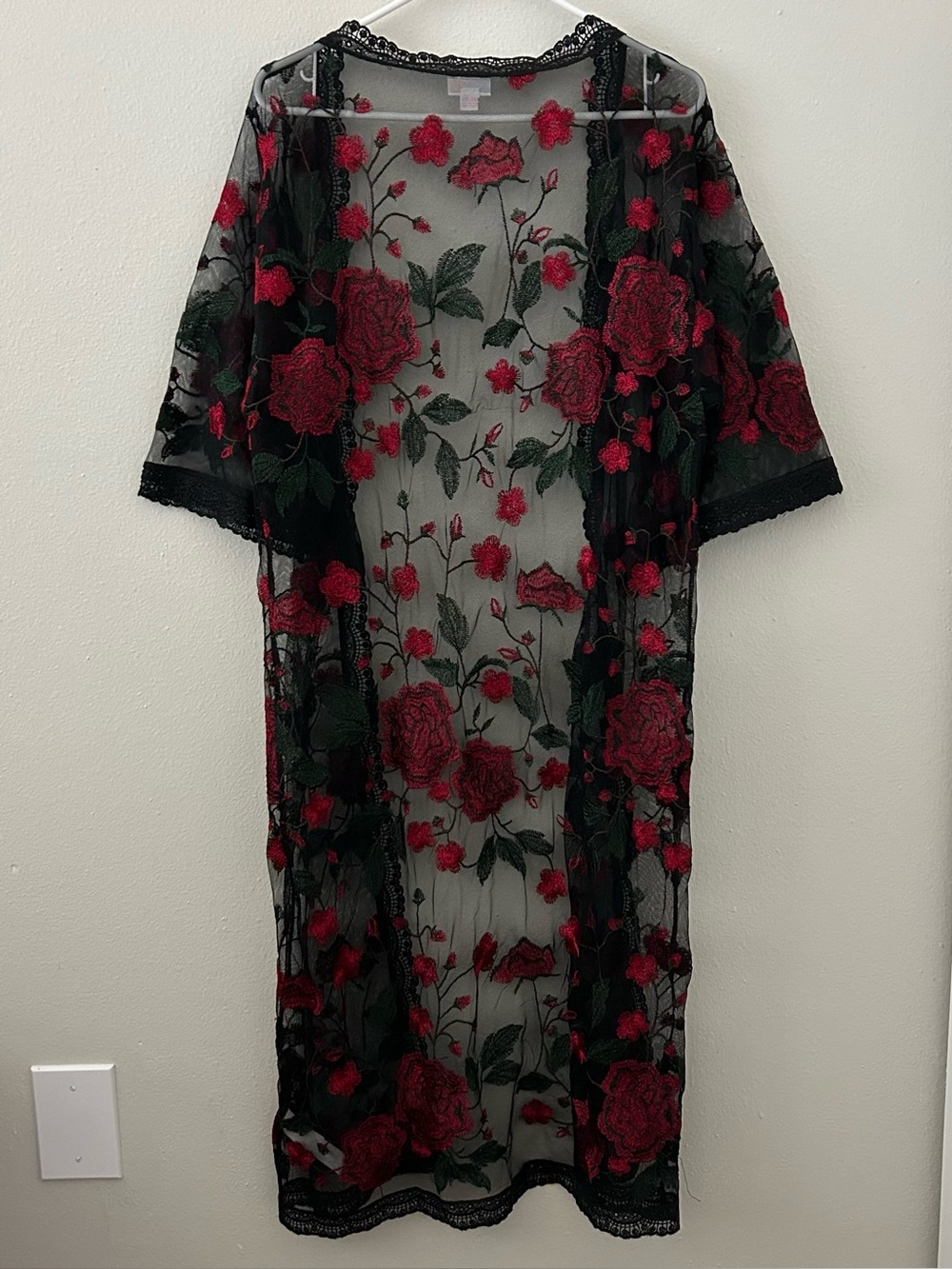 Lularoe Long Sheer Lace Duster Sweater S Black Red Embroidered Floral Whimsigoth - Picture 6 of 9